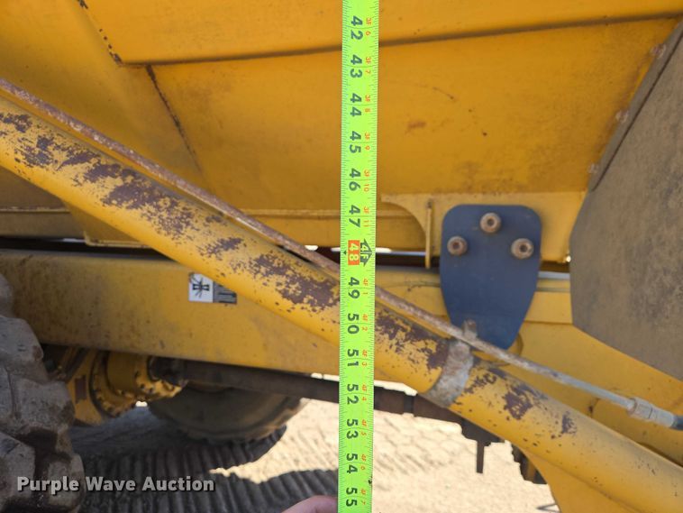 image for item EB1418 2008 John Deere 250D articulated haul truck