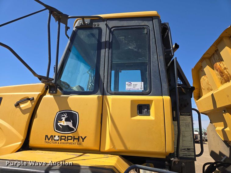 image for item EB1418 2008 John Deere 250D articulated haul truck