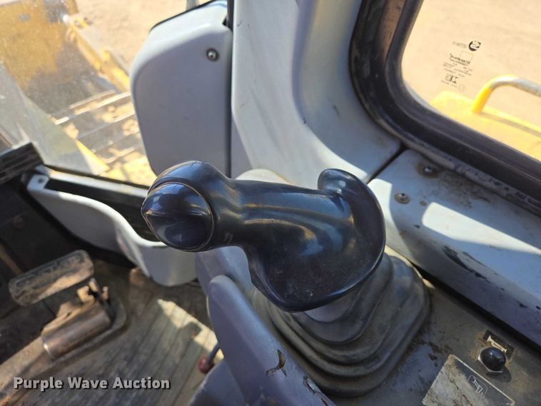 image for item EB1419 2006 Komatsu D155AX-5 dozer
