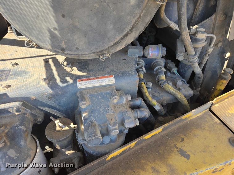 image for item EB1419 2006 Komatsu D155AX-5 dozer