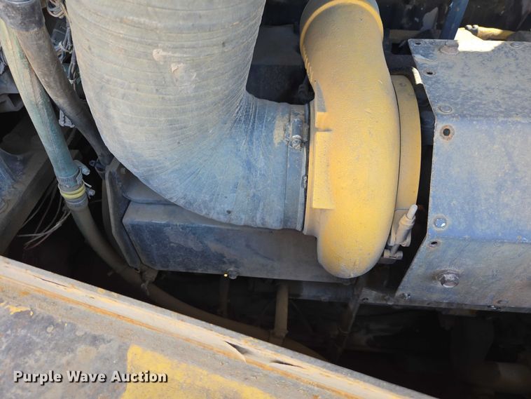 image for item EB1419 2006 Komatsu D155AX-5 dozer