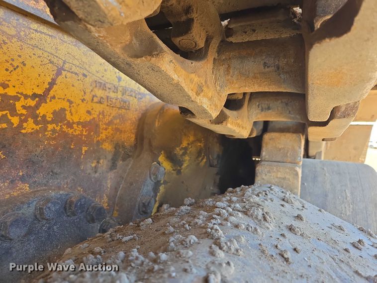 image for item EB1419 2006 Komatsu D155AX-5 dozer