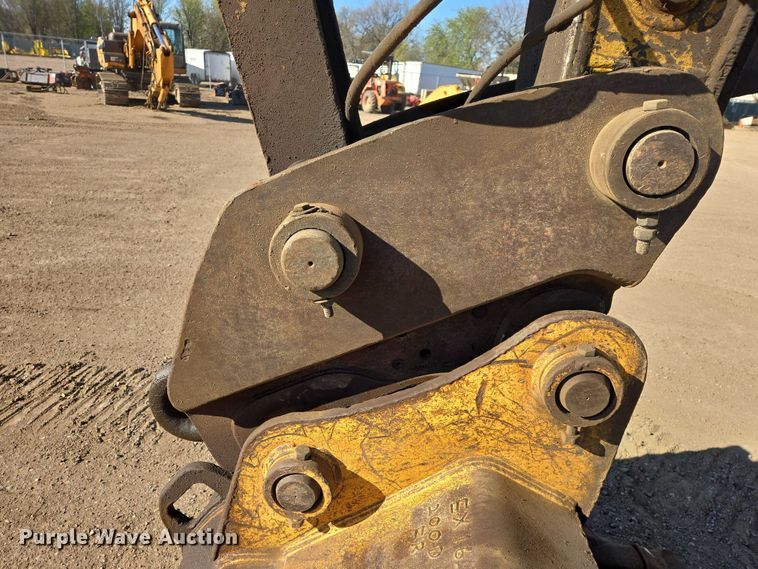 image for item EB1421 2006 Kobelco SK210LC excavator