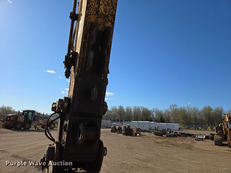 image for item EB1421 2006 Kobelco SK210LC excavator