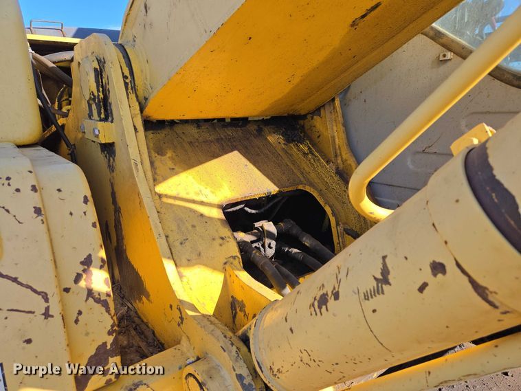 image for item EB1421 2006 Kobelco SK210LC excavator