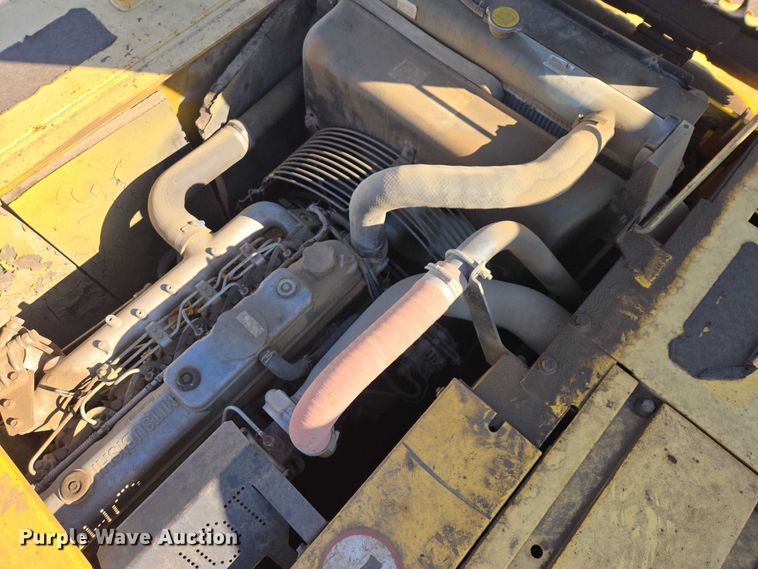 image for item EB1421 2006 Kobelco SK210LC excavator