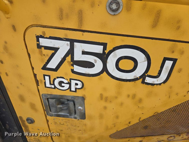 image for item EB1422 2006 John Deere 750J LGP dozer