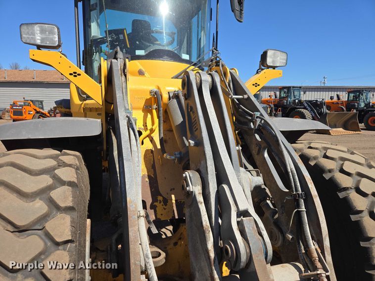 image for item EB1423 Volvo L60H wheel loader