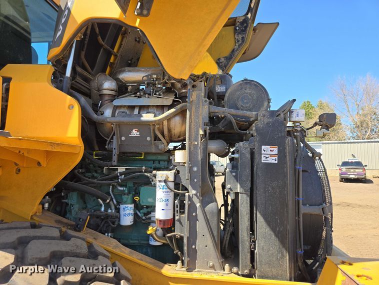 image for item EB1423 Volvo L60H wheel loader