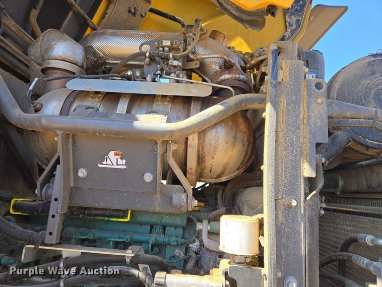 image for item EB1423 Volvo L60H wheel loader