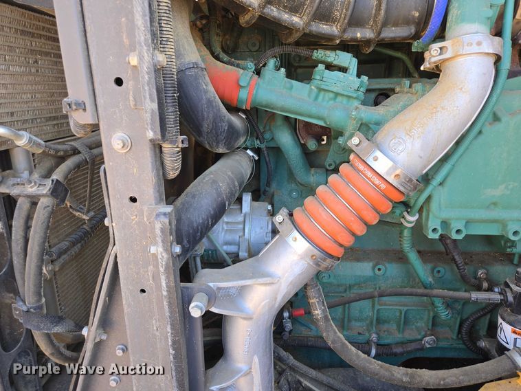image for item EB1423 Volvo L60H wheel loader