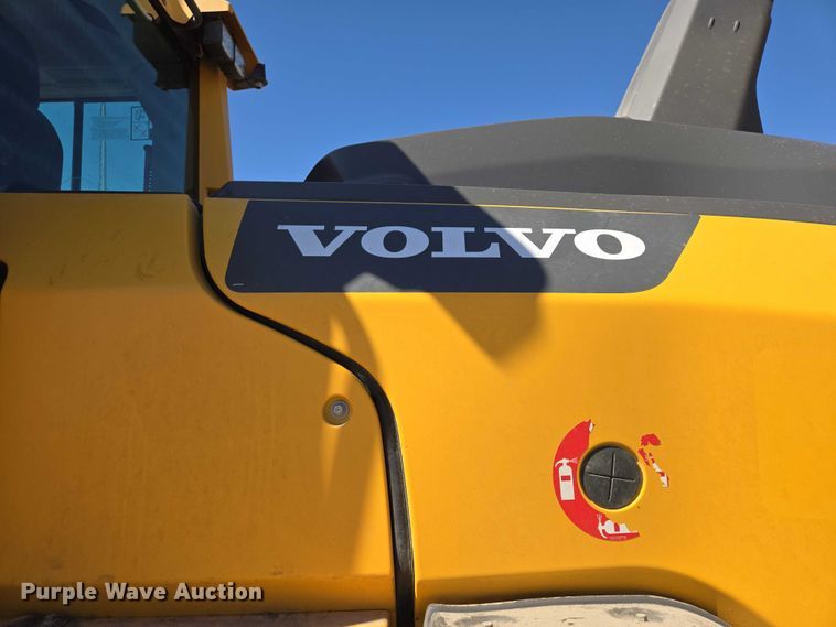 image for item EB1423 Volvo L60H wheel loader