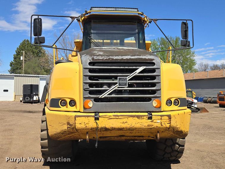 image for item EB1424 2003 Volvo A40D articulated haul truck