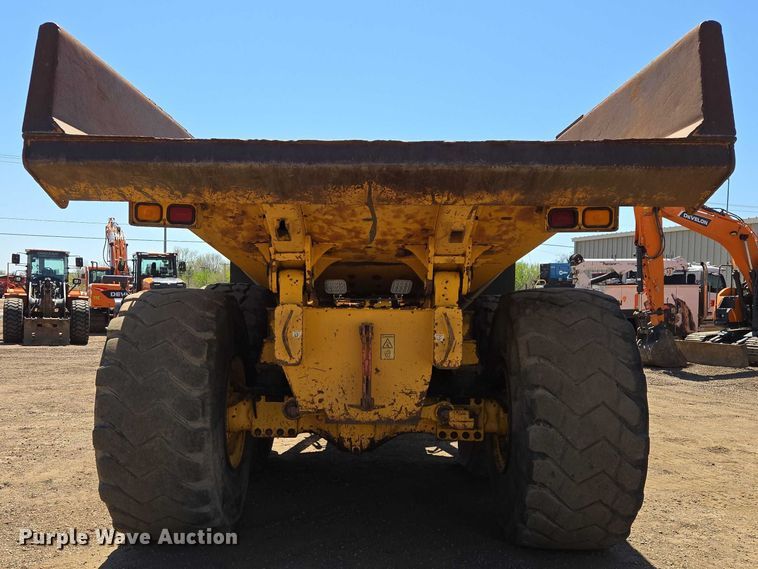 image for item EB1424 2003 Volvo A40D articulated haul truck