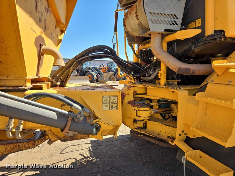 image for item EB1424 2003 Volvo A40D articulated haul truck