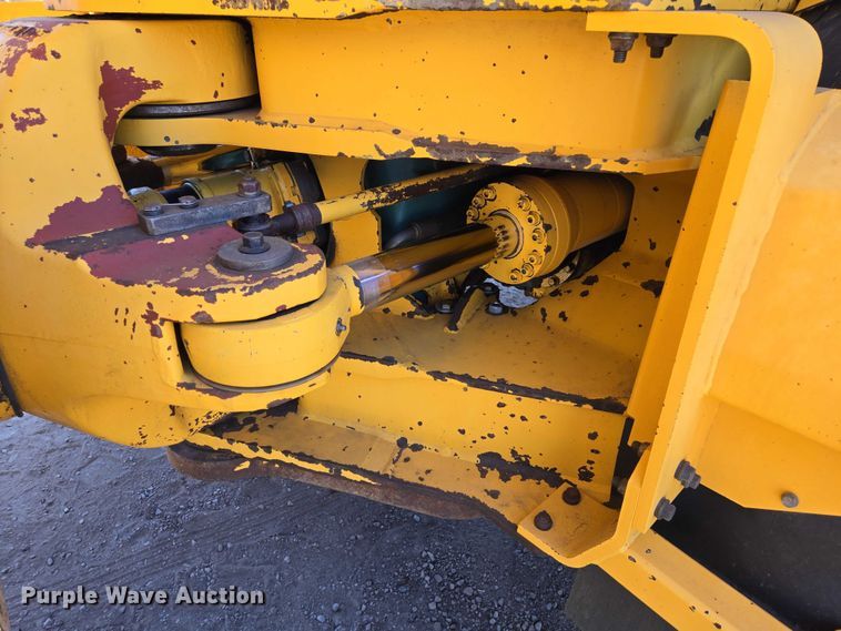 image for item EB1424 2003 Volvo A40D articulated haul truck
