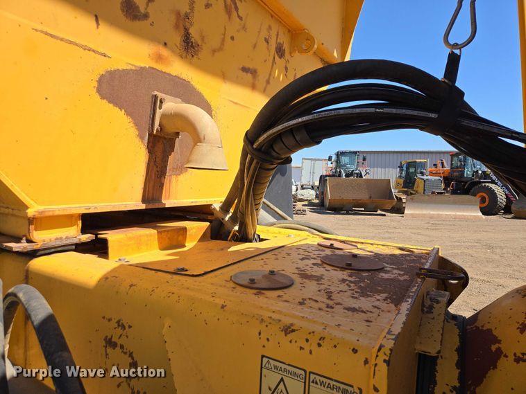 image for item EB1424 2003 Volvo A40D articulated haul truck