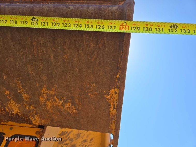 image for item EB1424 2003 Volvo A40D articulated haul truck