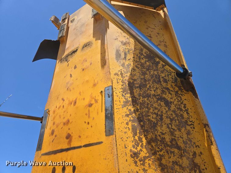 image for item EB1424 2003 Volvo A40D articulated haul truck