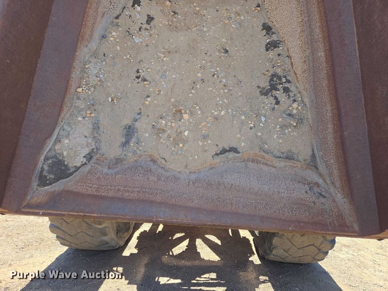 image for item EB1424 2003 Volvo A40D articulated haul truck