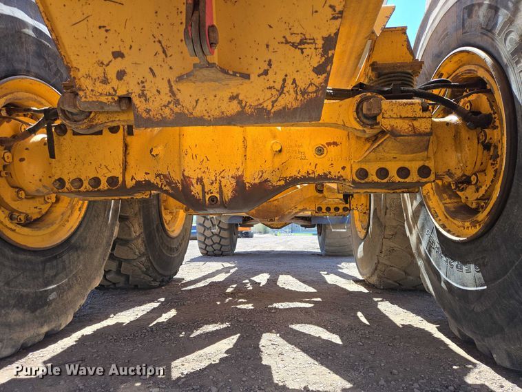 image for item EB1424 2003 Volvo A40D articulated haul truck