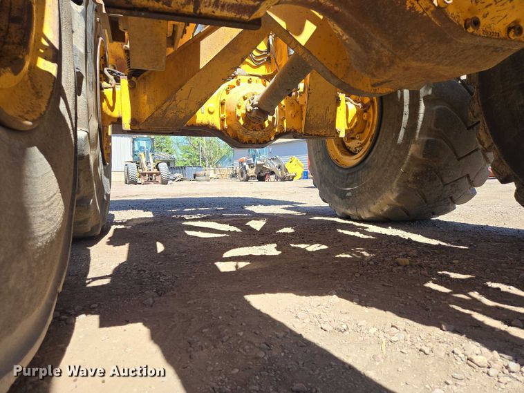 image for item EB1424 2003 Volvo A40D articulated haul truck