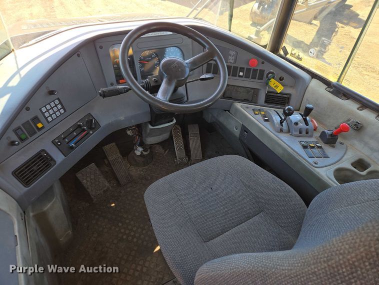 image for item EB1424 2003 Volvo A40D articulated haul truck