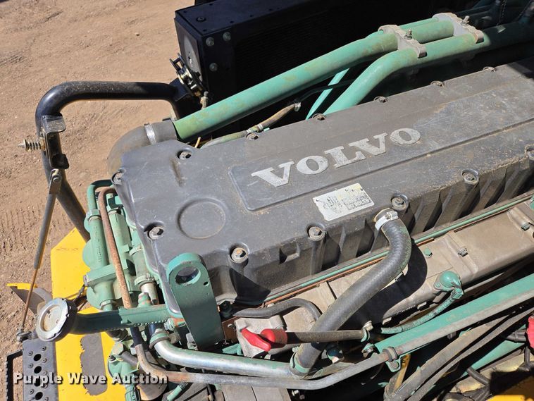 image for item EB1424 2003 Volvo A40D articulated haul truck