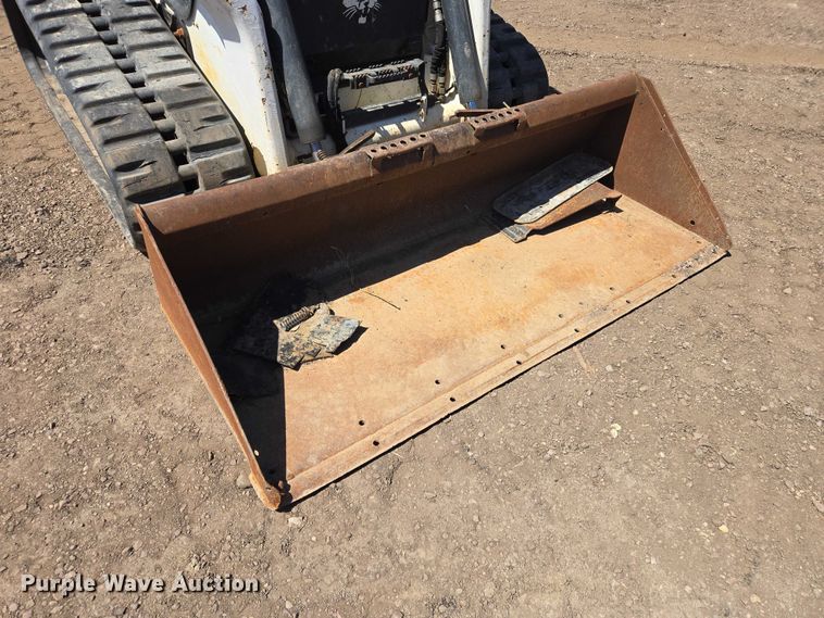 image for item EB1425 2020 Bobcat T76 tracked skid steer loader