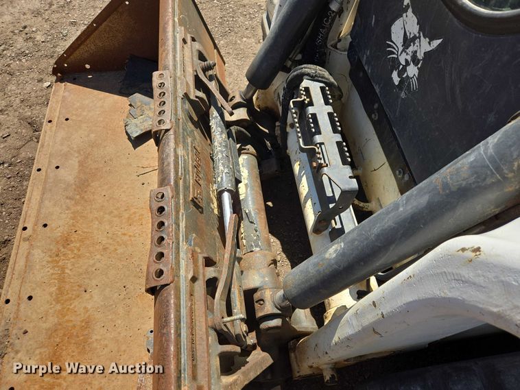 image for item EB1425 2020 Bobcat T76 tracked skid steer loader