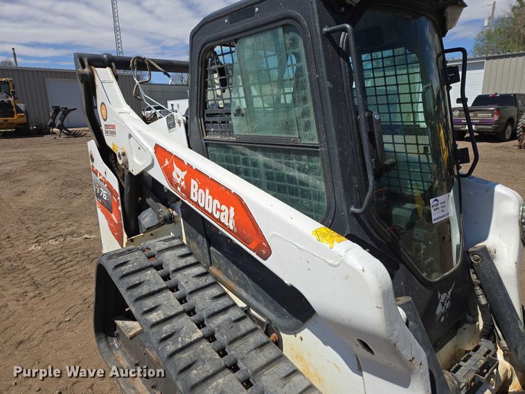 image for item EB1425 2020 Bobcat T76 tracked skid steer loader