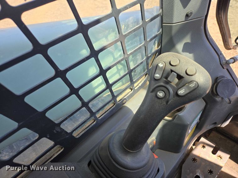image for item EB1425 2020 Bobcat T76 tracked skid steer loader