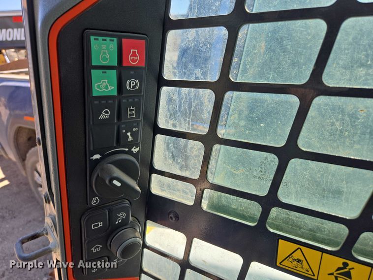 image for item EB1425 2020 Bobcat T76 tracked skid steer loader