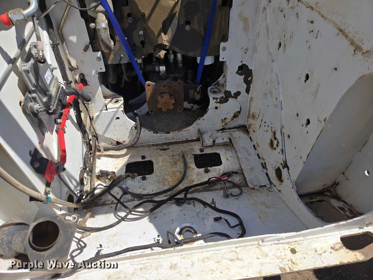 image for item EB1425 2020 Bobcat T76 tracked skid steer loader