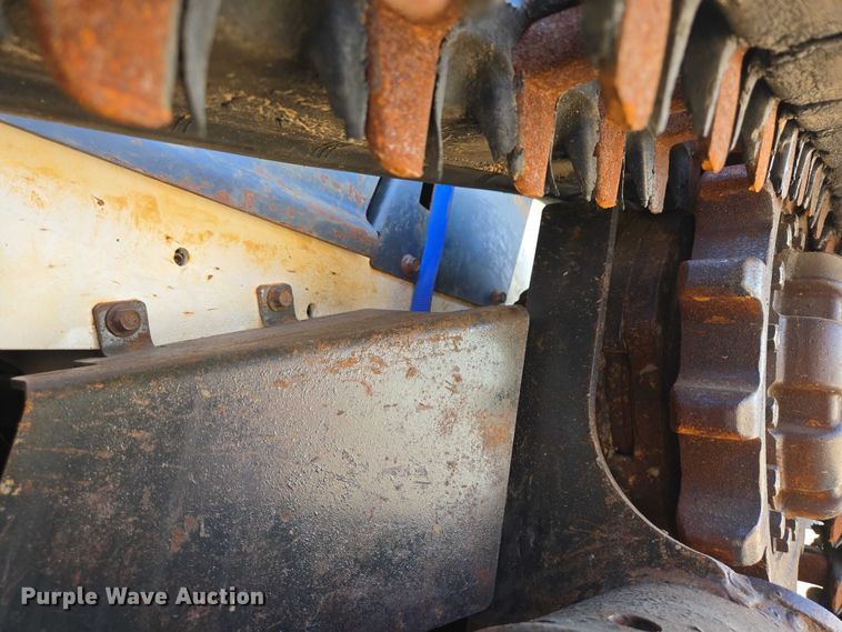 image for item EB1425 2020 Bobcat T76 tracked skid steer loader