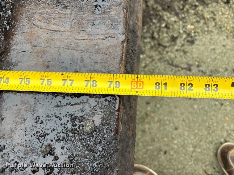 image for item EC8173 1999 Blaw-Knox PF-5510 paver