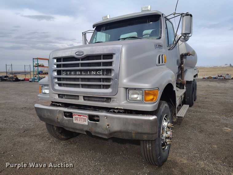 image for item ED0006 2007 Sterling LW4000 WT tank truck