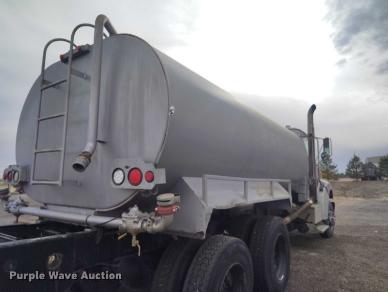 image for item ED0006 2007 Sterling LW4000 WT tank truck