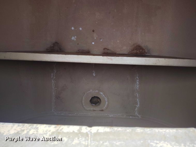 image for item ED0006 2007 Sterling LW4000 WT tank truck