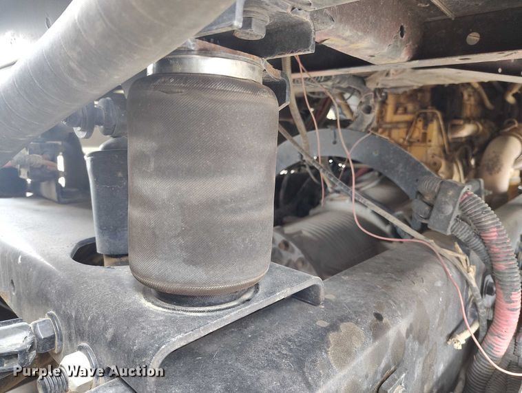 image for item ED0006 2007 Sterling LW4000 WT tank truck