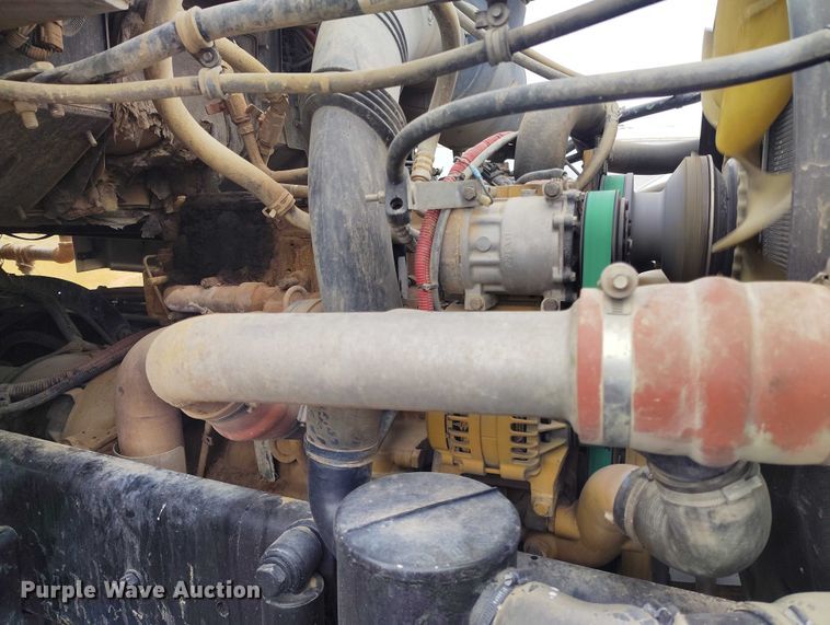 image for item ED0006 2007 Sterling LW4000 WT tank truck