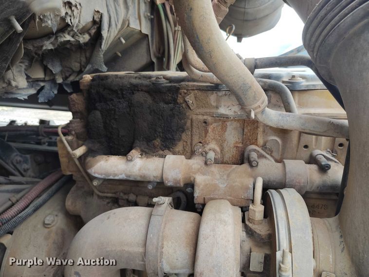 image for item ED0006 2007 Sterling LW4000 WT tank truck