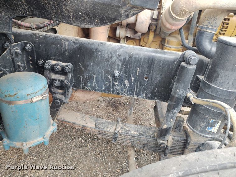 image for item ED0006 2007 Sterling LW4000 WT tank truck