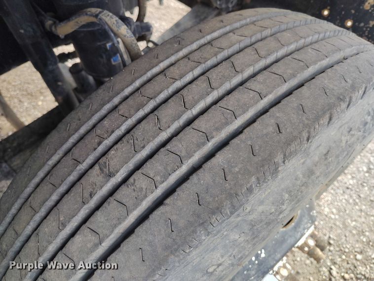 image for item ED0006 2007 Sterling LW4000 WT tank truck