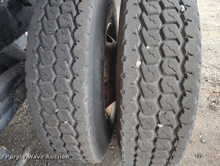 image for item ED0006 2007 Sterling LW4000 WT tank truck