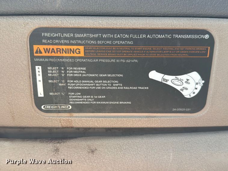 image for item ED5204 2013 Freightliner Cascadia dump truck