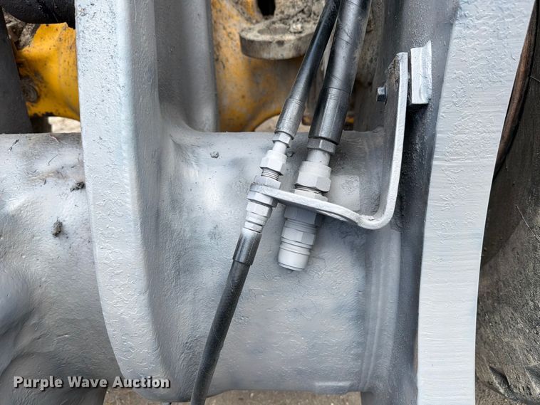 image for item ED5205 2006 Volvo L110E wheel loader