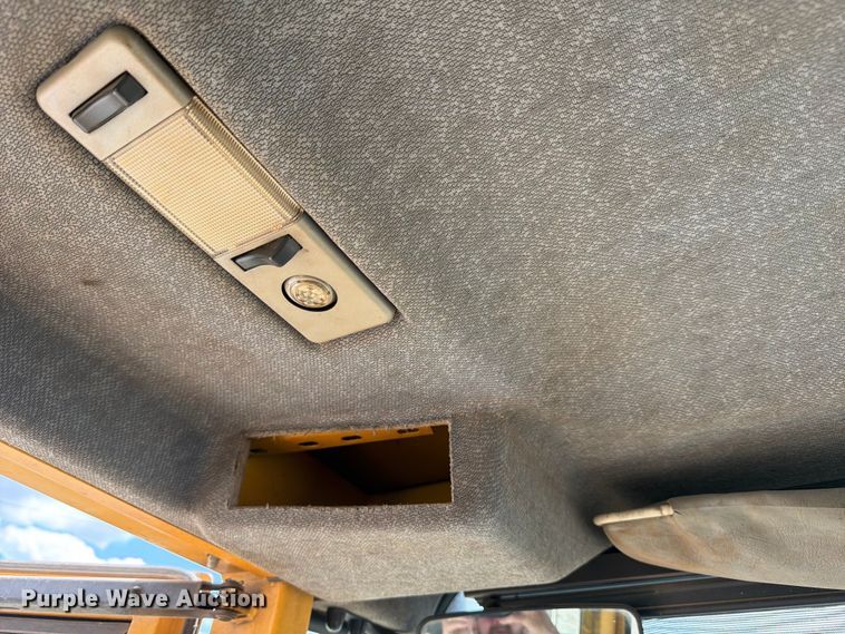 image for item ED5205 2006 Volvo L110E wheel loader