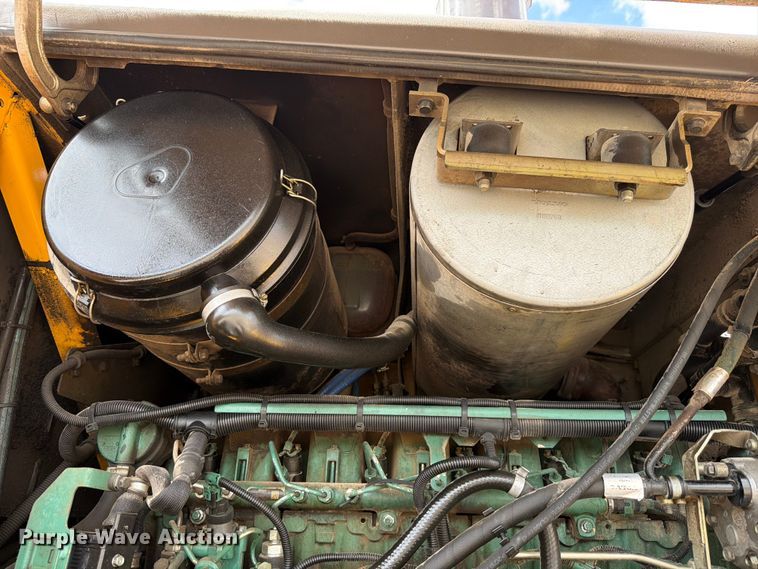 image for item ED5205 2006 Volvo L110E wheel loader