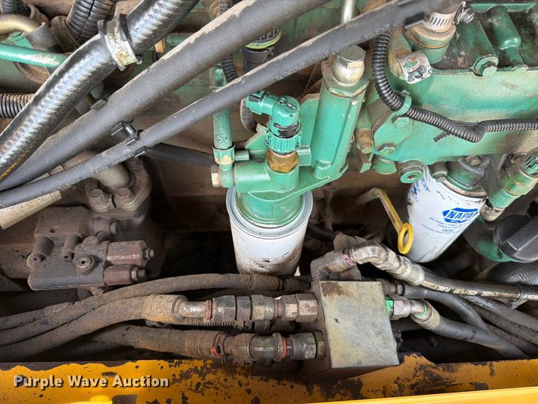 image for item ED5205 2006 Volvo L110E wheel loader